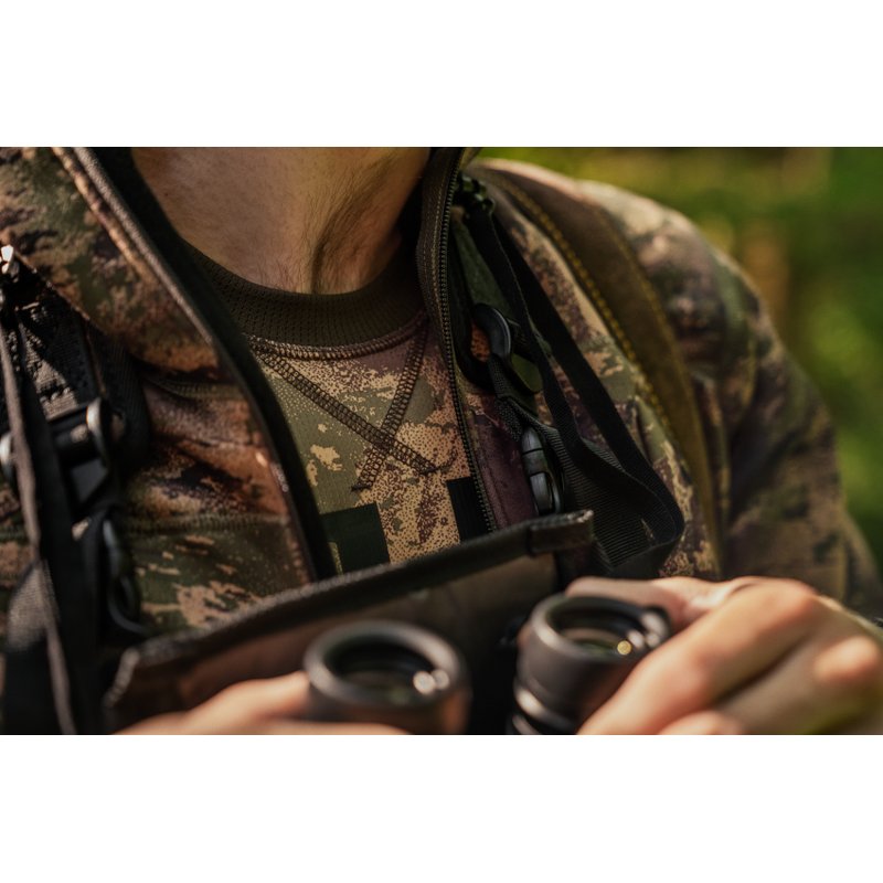Deer Stalker camo L/S t-shirt