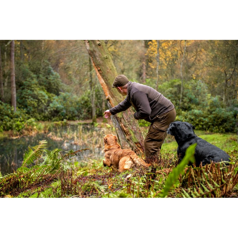 Retrieve trousers