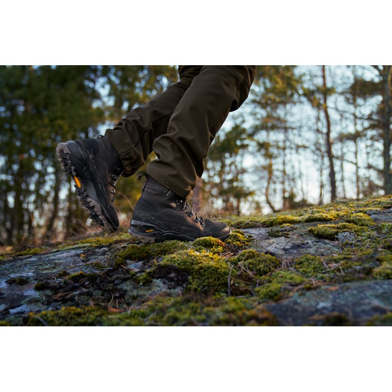 Pro Hunter Light Mid GTX