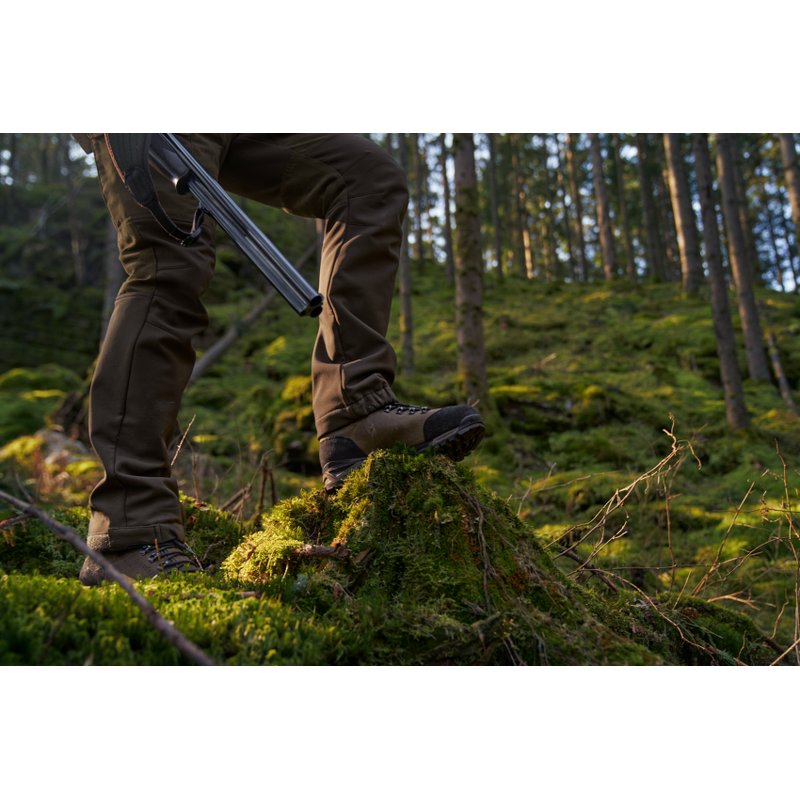 Forest Hunter GTX Mid